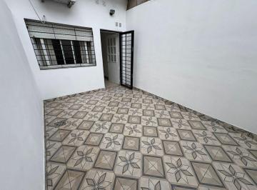 PH · 42m² · 2 Ambientes · Venta PH 2 Amb Liniers Sin Expensas con Patio