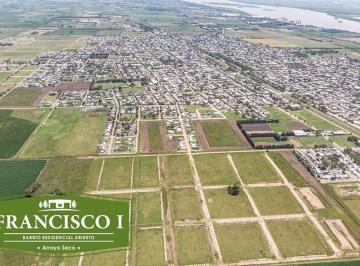 Terreno · 300m² · Venta Lotes Barrio Francisco Primero Arroyo Seco
