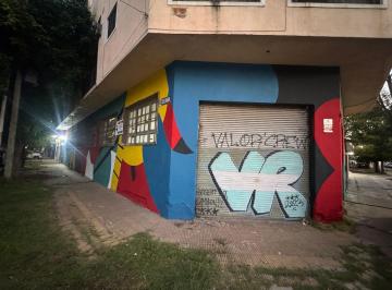 Bodega-Galpón · 228m² · Venta de Excelente Galpón en Caseros