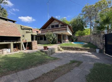 Casa · 140m² · 6 Ambientes · 1 Cochera · Venta Casa Godoy Cruz Mendoza Pileta