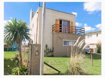 Casa · 92m² · 4 Ambientes · Venta Casa 4 Ambientes Vista Al Mar - Mar del Sud