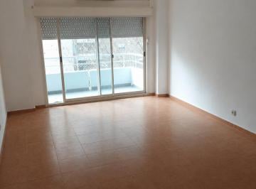 Departamento , Caballito · Dueño Alquila Ambiente y Medio 40 m Totales
