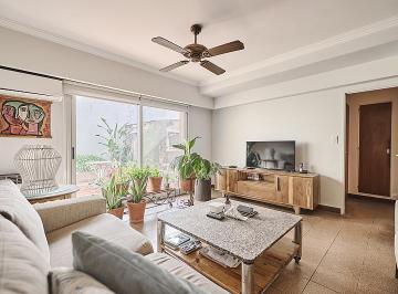 Casa · 204m² · 4 Ambientes · 1 Cochera · Casa 4 Ambientes Suite Luminosa con Garage Jardin Balcon y Terraza en Villa Urquiza