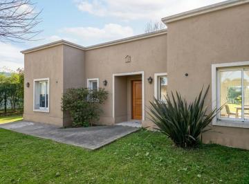 AMN-AMN-4078_2 · Casa en Venta en El Recodo - Pilar