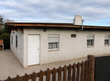 Casa · 115m² · 6 Ambientes · 2 Cocheras · Venta en Block 2 Casas 3 Amb c/u Playa Serena