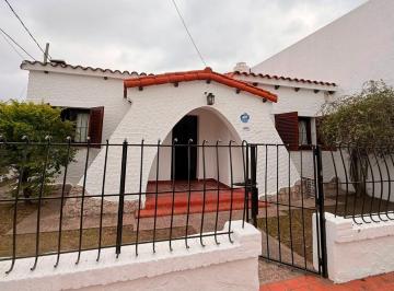 Casa de 7 ambientes, Córdoba · Vendo Casa en Bajo Palermo