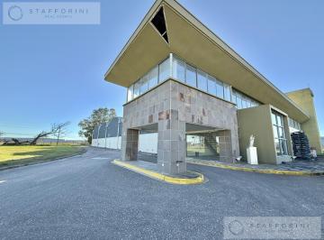 Depósito · 4693m² · Nave Industrial en Parque Industrial Campana