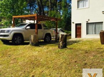 Casa · 120m² · 6 Ambientes · Casa en Venta - 4 Dorm. 4 Baños - 720 m² - Mar Azul