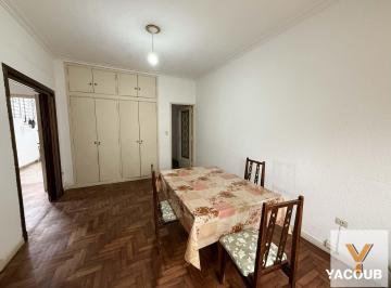 PH · 80m² · 3 Ambientes · PH en Venta - 2 Dorm. 2 Baños - 80 m² - La Plata