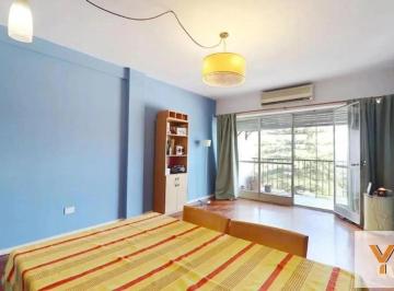 Departamento · 62m² · 3 Ambientes · Departamento en Venta - 2 Dorm. 1 Baño - Floresta