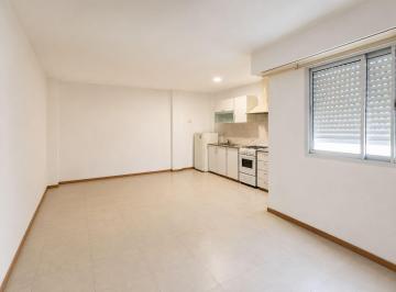 PH · 27m² · 1 Ambiente · Venta PH Monoambiente en B San Cayetano