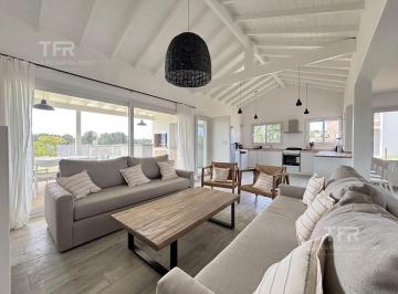 Casa · 157m² · 6 Ambientes · Casa en Alquiler a Estrenar – Residencial 1, Costa Esmeralda