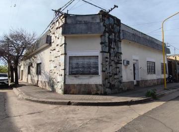 Casa · 351m² · 5 Ambientes · 1 Cochera · Casa en Gualeguaychu