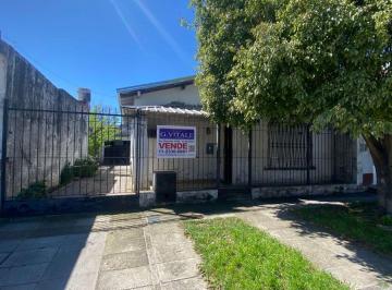 Casa de 4 ambientes, Morón · Casa 3 Amb + Galpon a Refaccionar