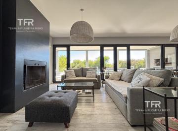 Casa · 178m² · 5 Ambientes · Venta en Golf 2 de Costa Esmeralda - Super Oportunidad - Fondo a La Cancha de Golf