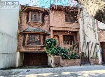 Casa · 8m² · 5 Ambientes · Oportunidad Casa en Venta | 3 Plantas