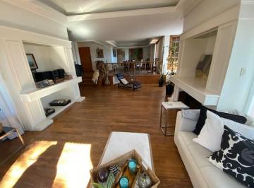 Casa · 767m² · 12 Ambientes · 5 Cocheras · Venta en Block 3 Deptos de 3 y 4 Amb Quincho Parque Cocheras en Divino Rostro Mar del Plata