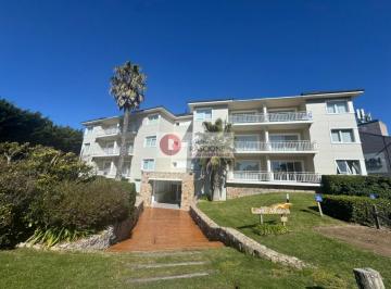 Departamento · 94m² · 3 Ambientes · 1 Cochera · Departamento 3 Ambientes Albatros Carilo (C)