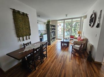 Departamento de 3 ambientes, Vicente López · Impecable 3 Amb. 2 Dorm., 2 Baños Completos, Balcón Aterrazado, Cochera Fija. Edif. C/amenities