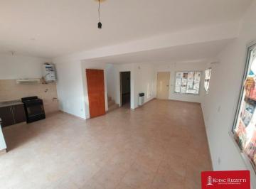 Foto · N. Poeta Lugones (Betinotti 3392) - Alquiler Casa 2 Dorm.