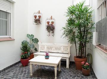 Departamento · 106m² · 3 Ambientes · Departamento 3 Amb Venta Colegiales Patio Credito