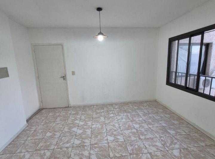 Departamento · 75m² · 4 Ambientes · 1 Cochera
