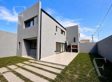 Casa · 80m² · 3 Ambientes · Casa en Venta en San Pedro Provincia de Buneos Aires