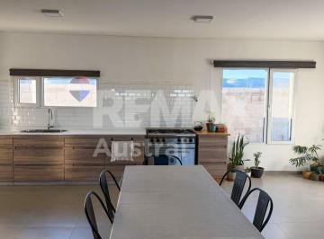 Casa · 157m² · 6 Ambientes · Casa 4 Dorm. - Bella Vista Oeste
