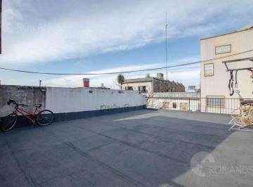 PH · 77m² · 3 Ambientes · PH en Venta - 3 Ambientes con Dependencia - Caseros