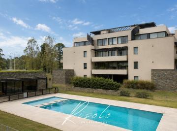 Departamento · 60m² · 2 Ambientes · 1 Cochera · Las Liebres - Lindisimo Dpto. 2 Ambientes con Jardín Propio, Galería y Parrilla
