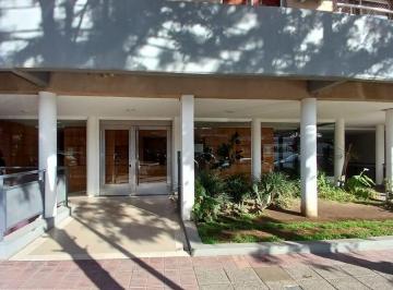 Departamento de 1 ambiente, Neuquén · Alquiler Dpto 1 Dorm con Cochera