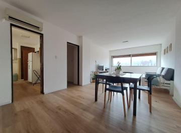 Departamento de 4 ambientes, Córdoba · Es Hermoso por Donde Lo Mires! Reciclado 100% Y. Se Escucha Oferta!