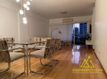 Departamento · 137m² · 4 Ambientes · 2 Cocheras · Venta Excelente Piso 4 Ambientes con Dependencia de Servicio - Flores