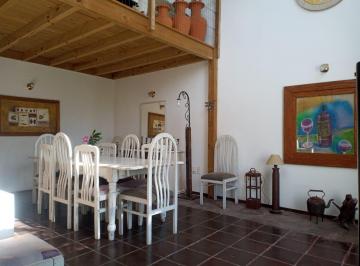Casa · 400m² · 4 Ambientes · Casa en Bikini