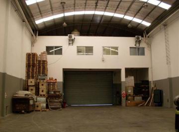 Bodega-Galpón , Vicente López · Buena Altura - Buen Piso - Entrada Para Semis