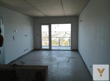 Departamento · 100m² · 3 Ambientes · Departamento en Venta - 2 Dorm. 2 Baños - Cochera - 125 m² - Villa Florencia, Neuquén