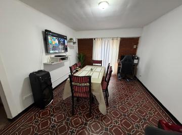 PH · 98m² · 3 Ambientes · PH en Don Bosco