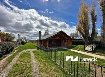 Casa · 1000m² · 4 Ambientes · Casa en Alquiler Permanente, Dina Huapi