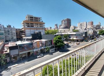 Departamento · 63m² · 3 Ambientes · Departamento Cabildo 2134 Al Frente Balcon Corrido a Reciclar Venta