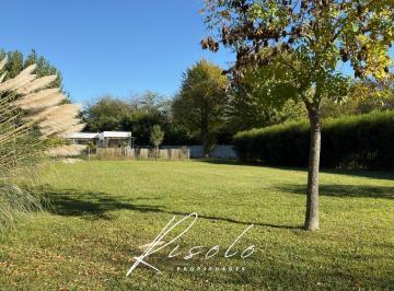 Terreno · 780m² · Terreno Lote en Venta en Barrio Cerrado, Orientacion Noroeste. Escobar