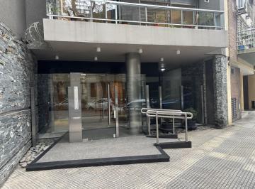 Departamento · 40m² · 1 Ambiente · Ver Video! Recién Pintado! Aire Acond. Losa Radiante Ind. Baulera. Pileta. Parrilla. Inmejorable Ubi
