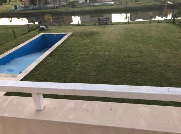 Casa · 800m² · 5 Ambientes · 1 Cochera · Casa en El Principado