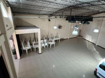 Bodega-Galpón · 372m² · 5 Ambientes · 2 Cocheras · Venta en Block en Moreno Galpón + Sum + Casa