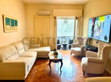 Departamento · 84m² · 2 Dormitorios · Alquiler Apartamento Centro, 2 Dorm., Contrafrente, Balcon, 84 m²