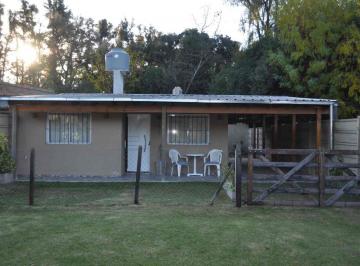 Casa · 56m² · 3 Ambientes · 2 Cocheras · Venta Casa 3 Ambientes Cochera Gral. Rodriguez