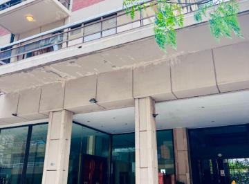 Departamento de 1 ambiente, Núñez · Ambiente Amplio C/ Balcon Torre a m de Av Libertador. Categoria Vigilancia Pileta Parrill Solarium
