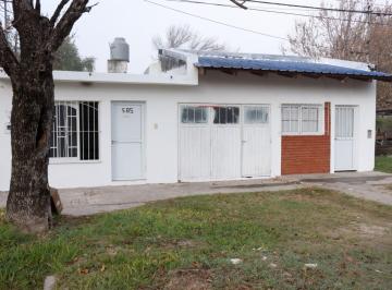 Casa · 120m² · 4 Ambientes · 1 Cochera · Se Vende Casa (2 Deptos) en Reconquista