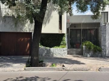 Casa · 231m² · 6 Ambientes · 1 Cochera · Venta Casa Quinta Seccion