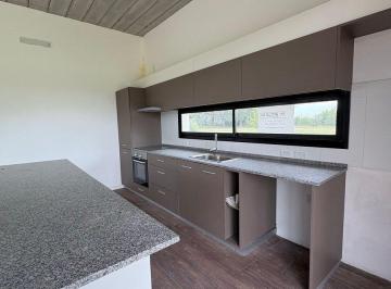 Casa · 146m² · 4 Ambientes · Casa en Venta a Estrenar La Federala, Lobos