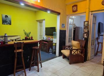 PH · 60m² · 5 Ambientes · Venta PH 5 Amb Parque Chacabuco Apto Crédito